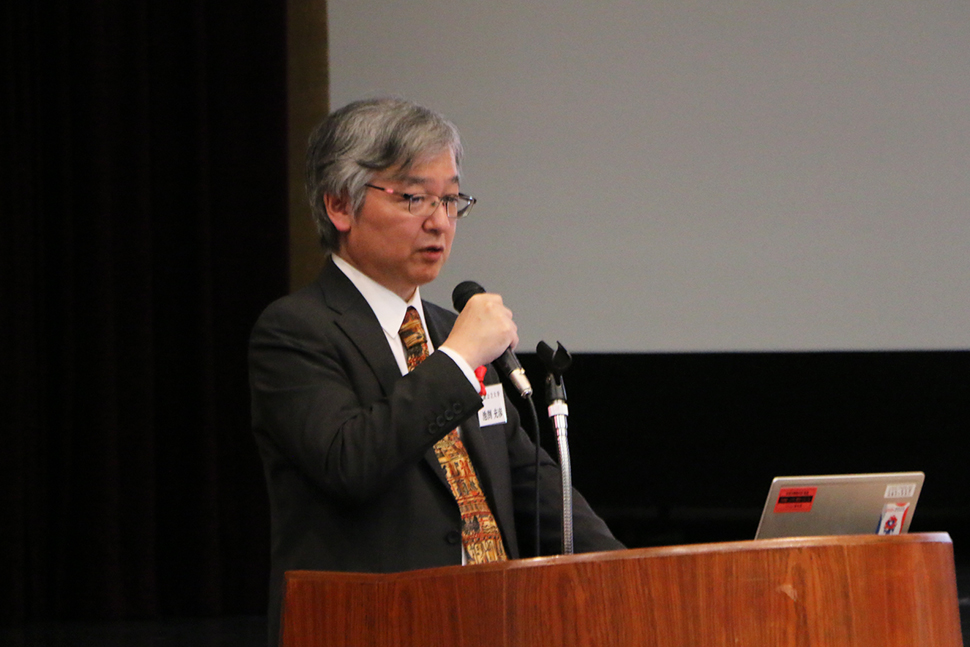 写真：池渕副科長